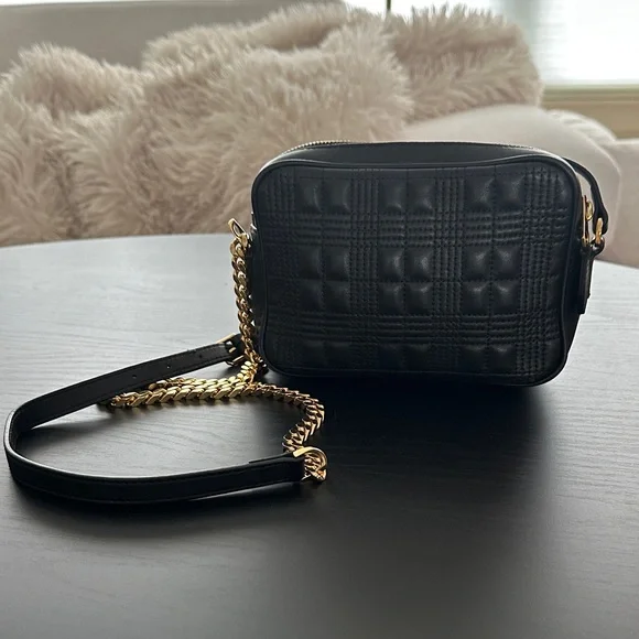 Burberry Black Quilted Crossbody Bag with Gold Accents - Picture 2 of 10